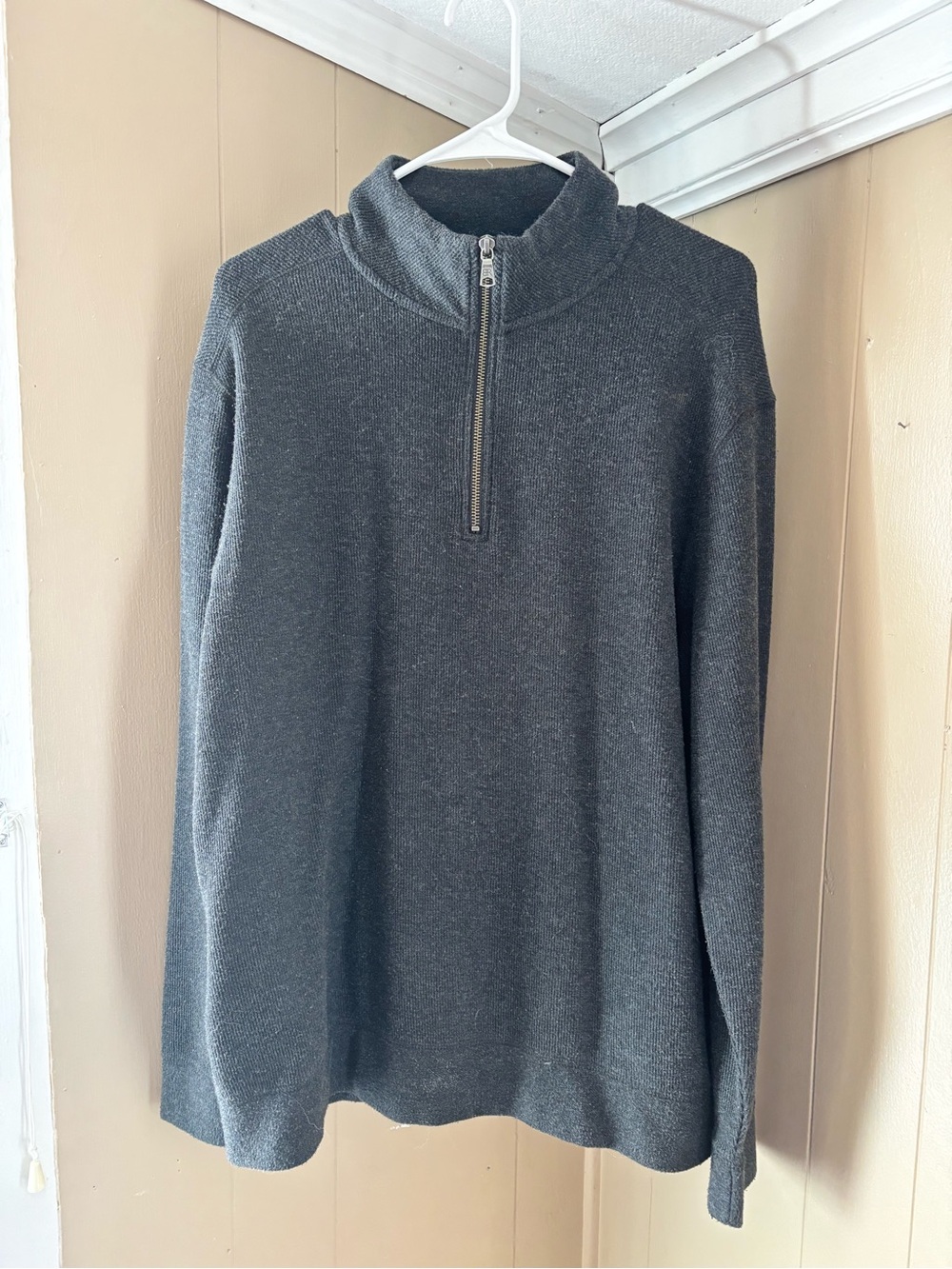 Banana Republic Men's Ribbed Quarter-Zip